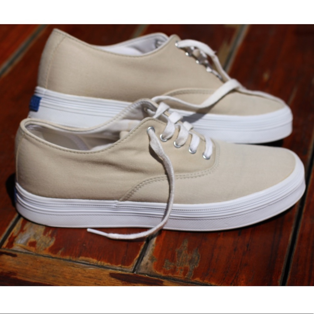 NWOT Original Keds